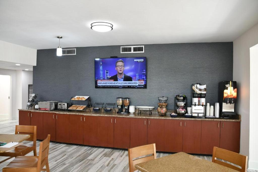 Motel Baymont By Wyndham Macon I-75 Zewnętrze zdjęcie